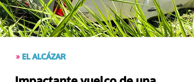 Impactante vuelco de una camioneta que terminó sin heridos y con rápida intervención de bomberos